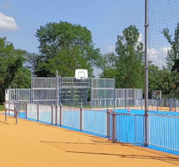 Installation de terrains de sports en Auvergne-Rhône-Alpes