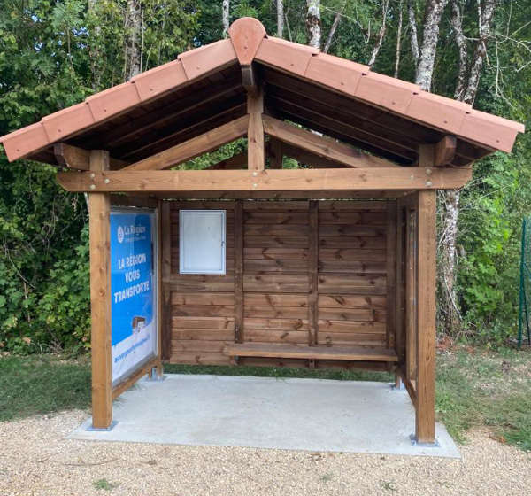 Installation de mobiliers urbain en Auvergne-Rhône-Alpes